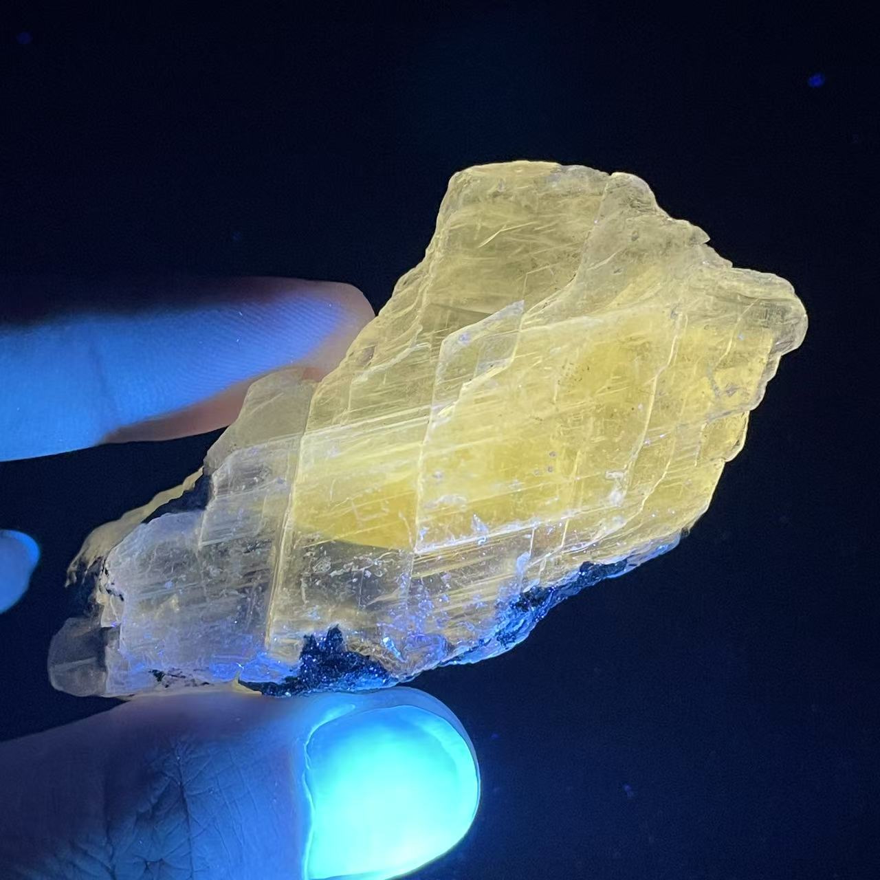 Spesimen mineral selenit kunin - Home Decor Zambia ulasan dan harga